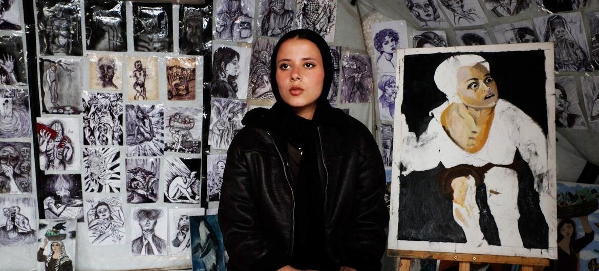 فلسطينيون يحولون آلام الحرب في غزة إلى لوحات فنية