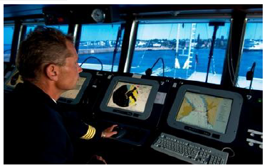 نحو 1000 سفينة تفقد إشارات "GPS" في الشرق الأوسط بسبب تشويش وأعطال