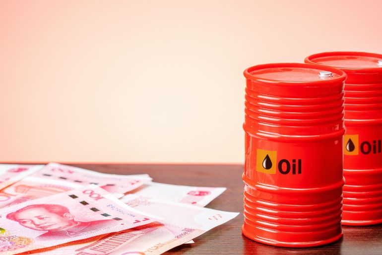 إيران تدرس فرض الدفع باليوان لعبور ناقلات النفط عبر مضيق هرمز