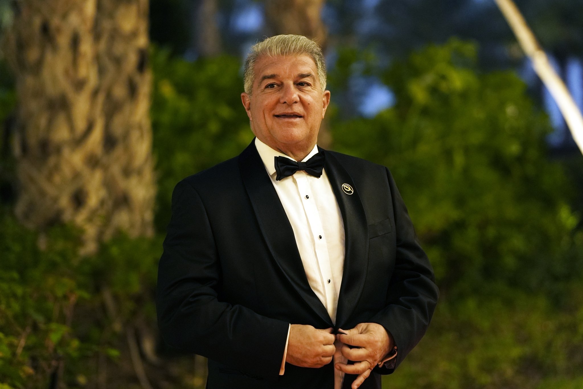 جوان لابورتا يفوز بولاية جديدة لرئاسة برشلونة حتى عام 2031