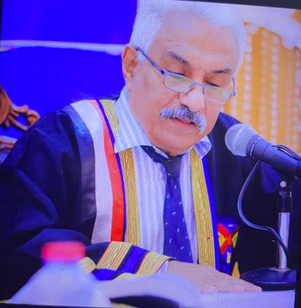 الدكتور باوزير يهنئ جميع الموظفين والعمال والمتقاعدين وأصحاب الأعمال بمناسبة عيد الفطر المبارك