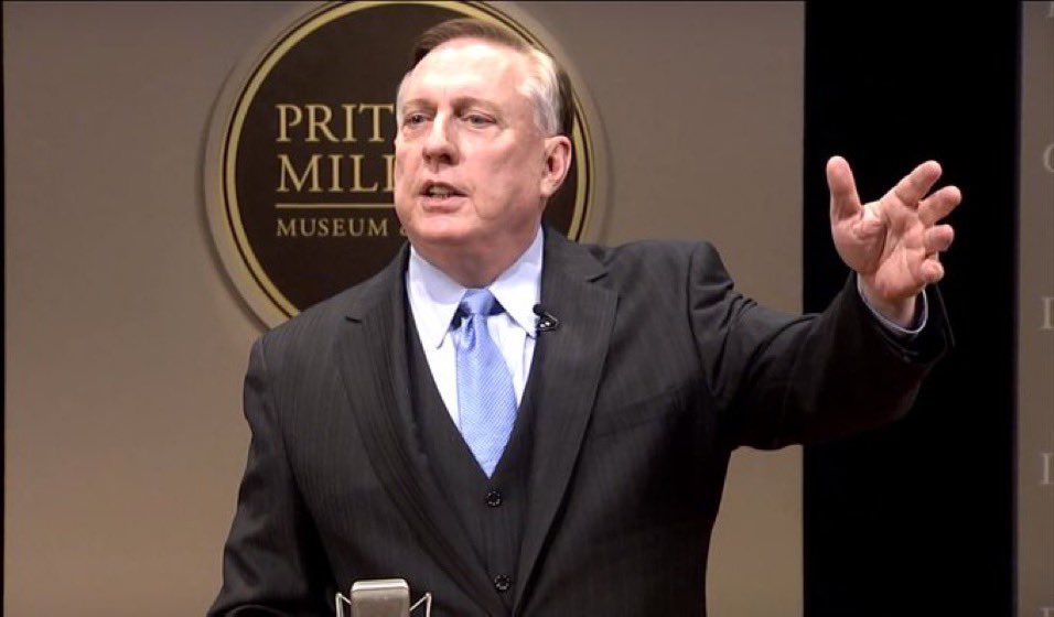 ماكغريغور يحذر: استخدام إسرائيل السلاح النووي قد يستدعي ردًا روسيًا فوريًا