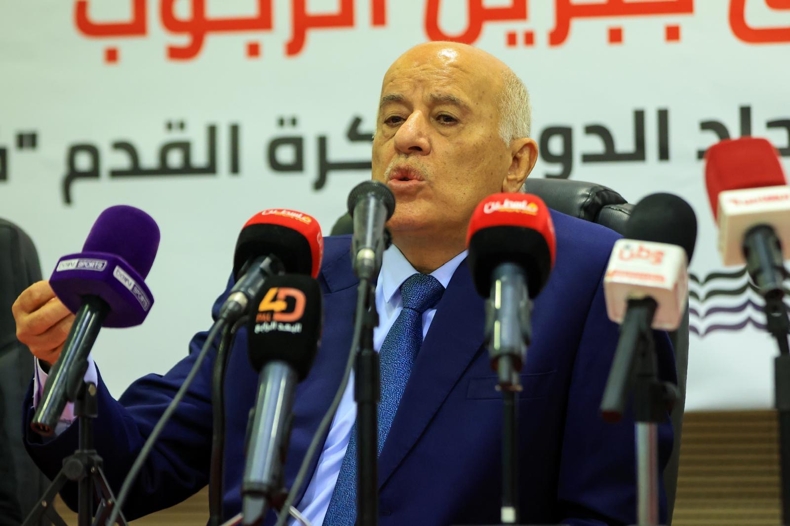 الرجوب يهدد باللجوء إلى "كاس" بعد قرار الفيفا بمعاقبة إسرائيل ورفض تعليق عضويتها