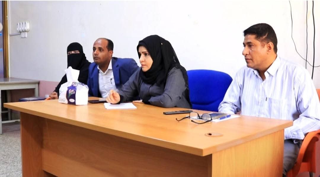 وكيل محافظة تعز تتفقد سير العمل في المستشفى الجمهوري