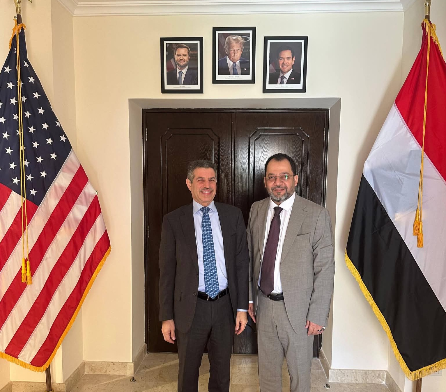 وزير الكهرباء يبحث مع السفير الأمريكي تعزيز دعم قطاع الطاقة