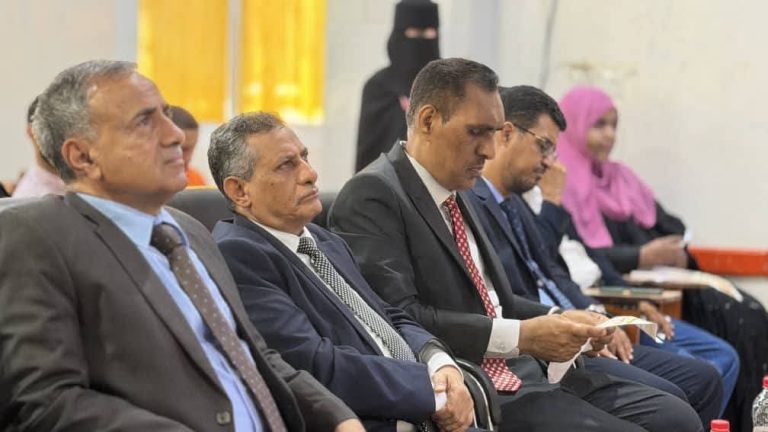 جامعة عدن تحتفي باليوم العالمي للغة الصينية بفعالية شاملة بعنوان “جسر الثقافة الصينية”