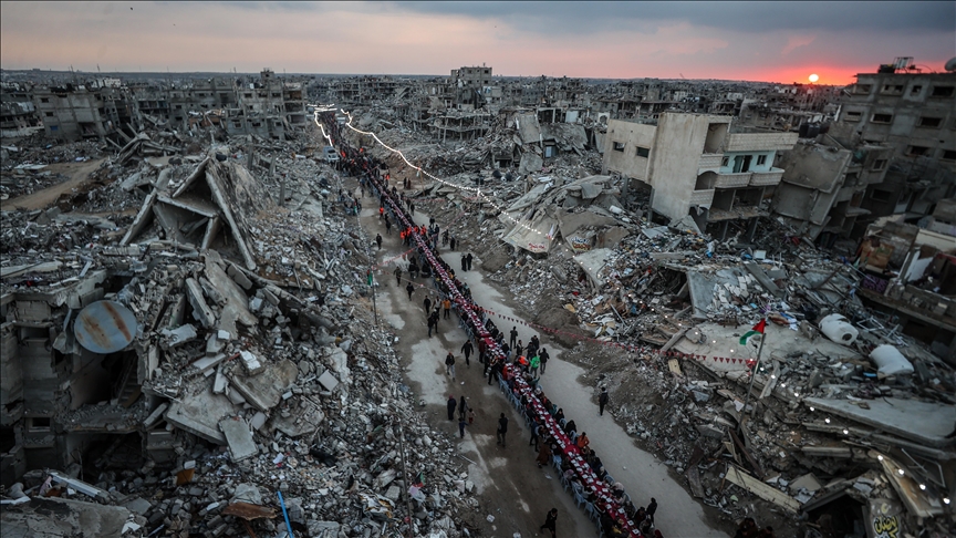 أزمة الوقود تتفاقم في غزة: دخول شاحنتي غاز فقط وإعادة ثلاث وسط تحذيرات من كارثة إنسانية