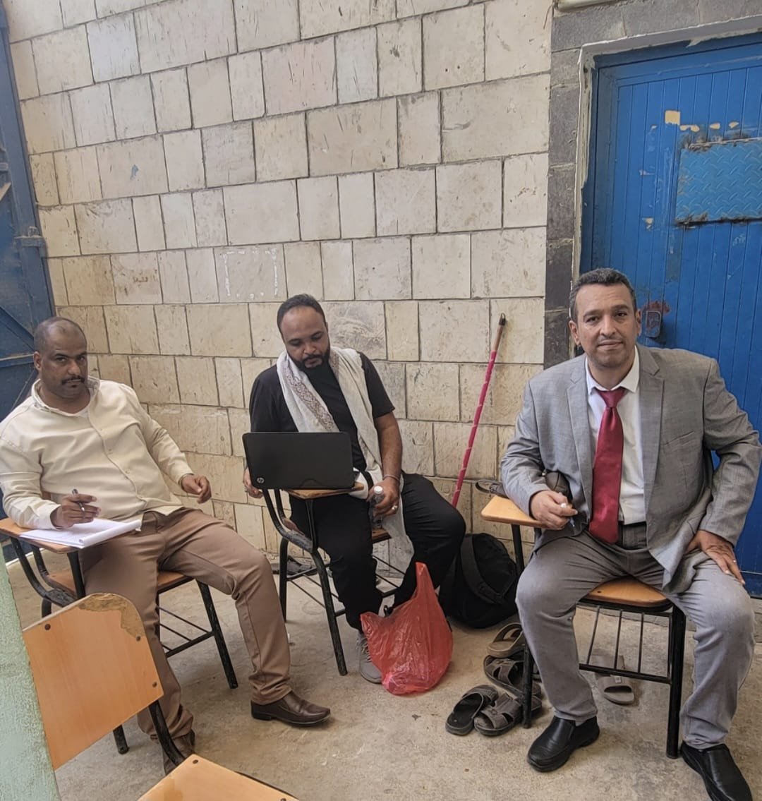 وكيل نيابة غرب المكلا يتفقد أوضاع النزلاء في السجن المركزي بالمكلا