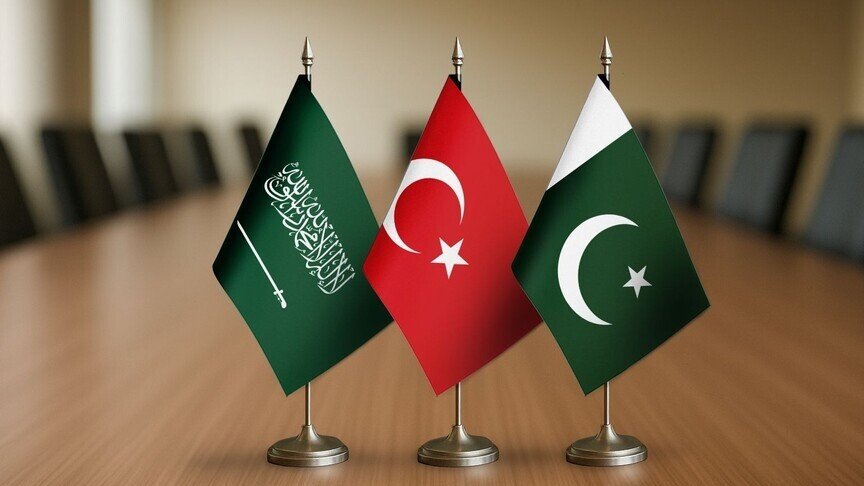 السعودية وتركيا وباكستان توقّع "اتفاقية مكة للدفاع المشترك"