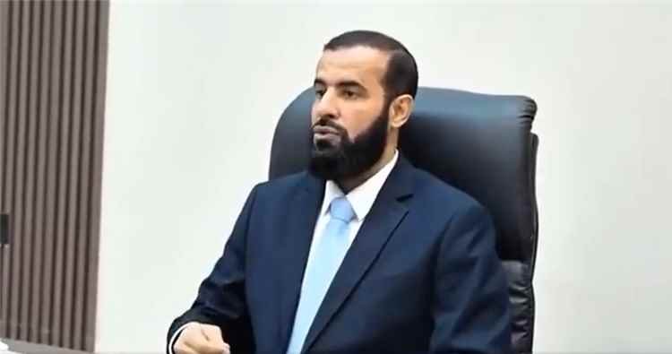 محافظ أبين يلتقي المديرين العموم الجدد والسابقين ويؤكد أولوية العمل المؤسسي وخدمة المواطنين
