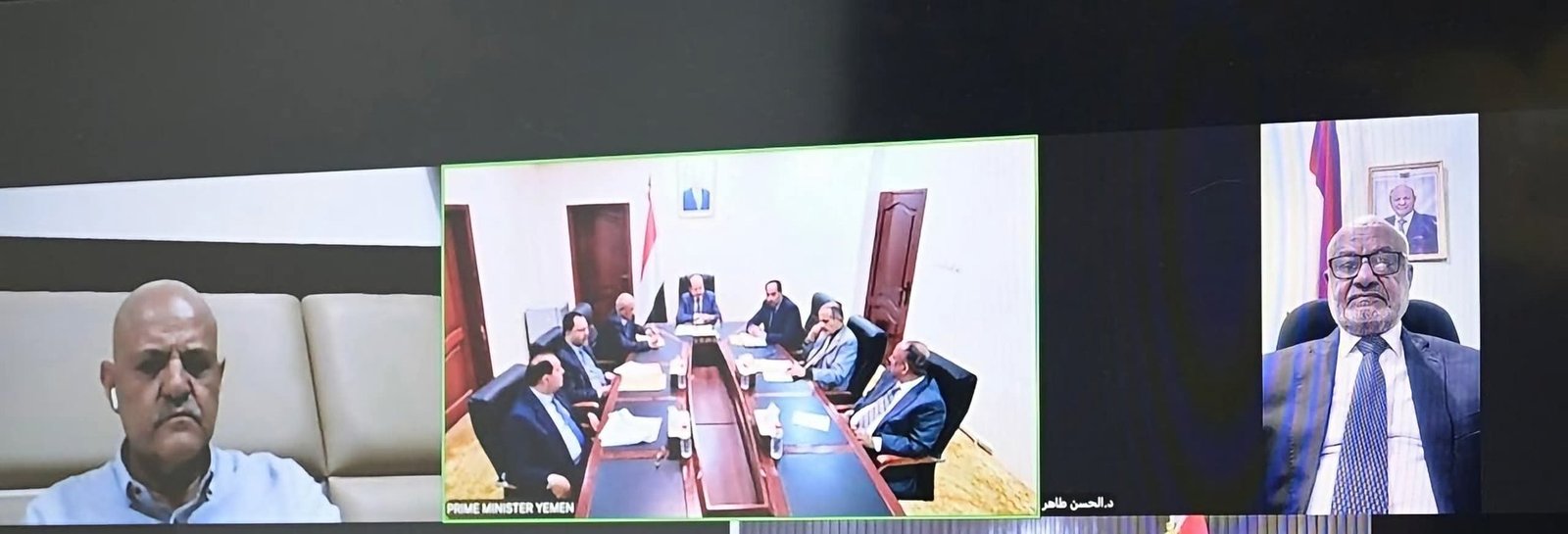 الفريق طارق صالح يترأس اجتماعاً حكومياً لمناقشة الجبهات ومواجهة التصعيد